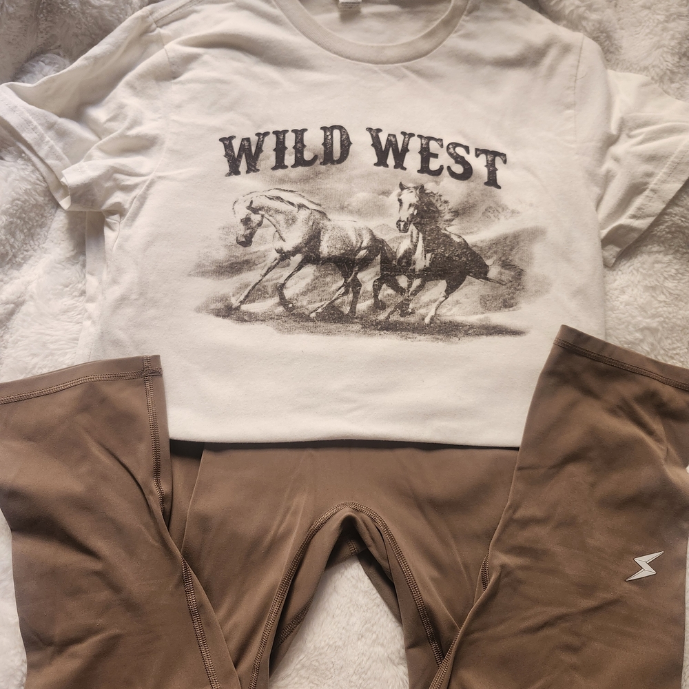 Wild West Graphic Tee in Cream